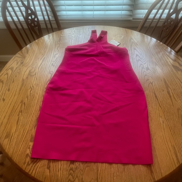 NWT CHIARA BONI Guendaline Scuba Halter Cocktail Dress- Fuchsia- Size 44 US 8 - Picture 3 of 14